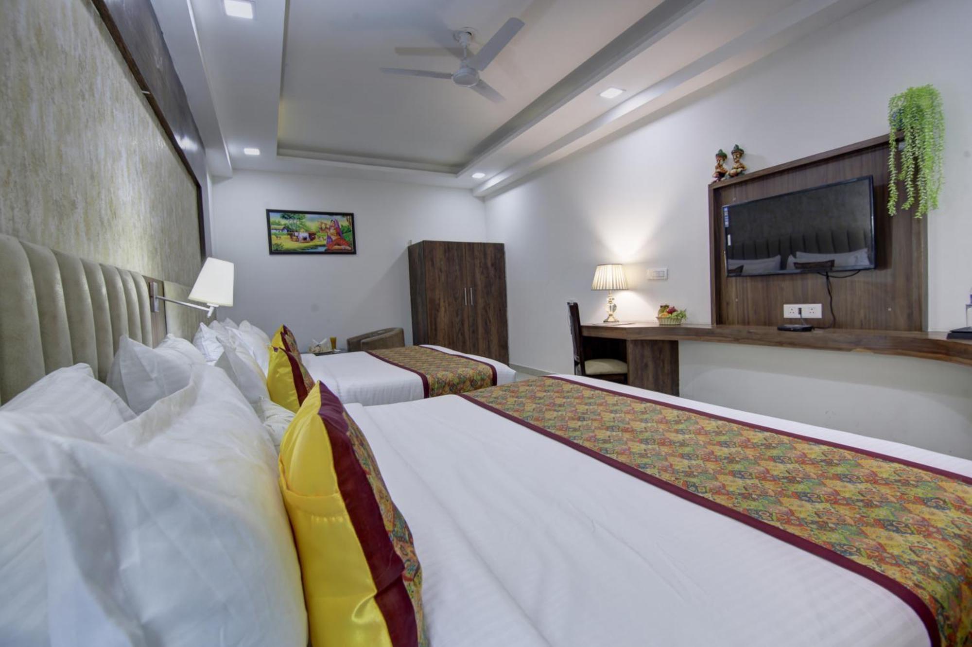 Hotel Prithvi-Raj Near Delhi Airport New Delhi Exterior foto